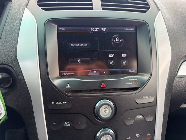 Used 2014 Ford Explorer XLT w/ Equipment Group 202A AWD/4WD image 25