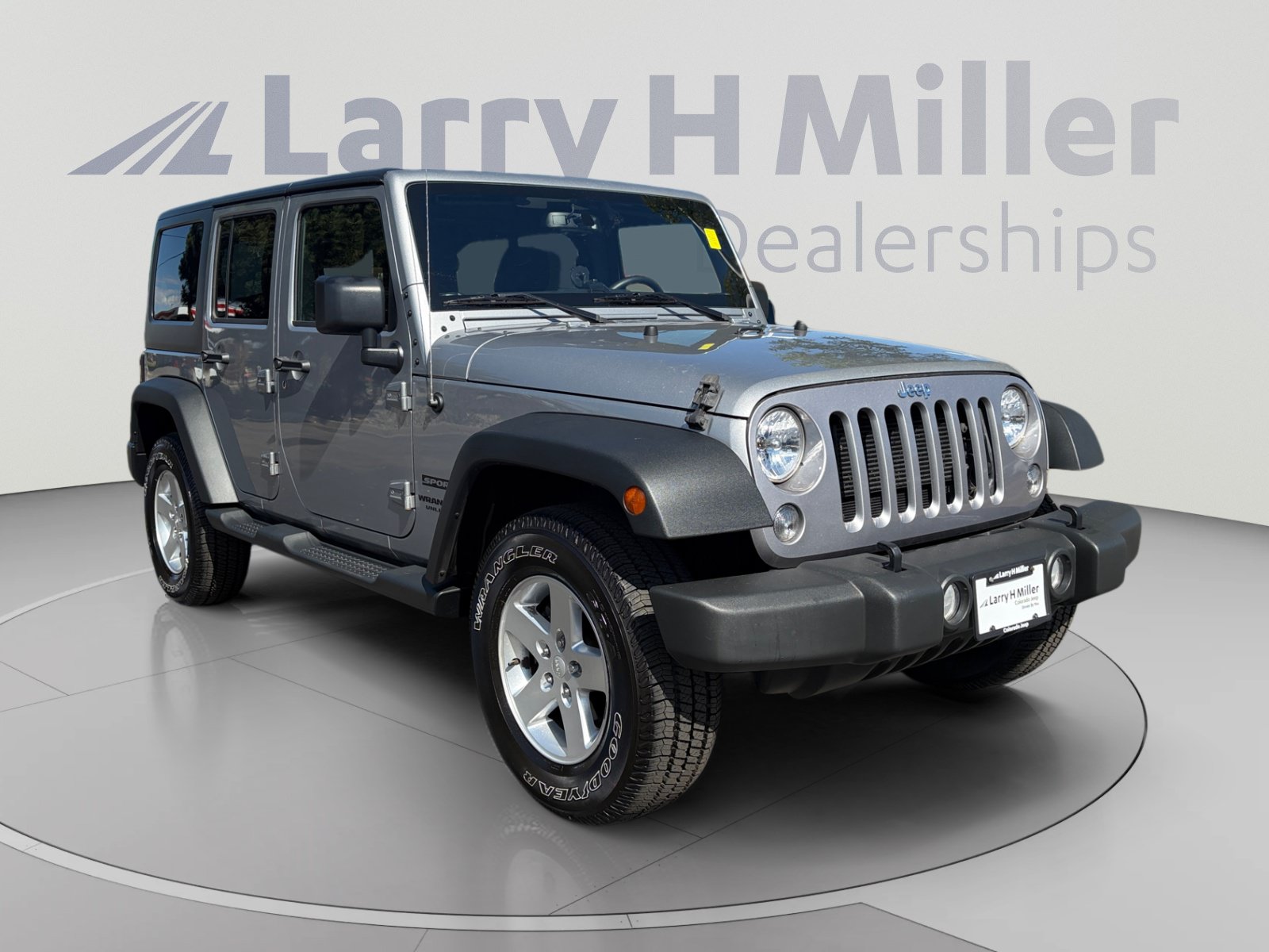 Used 2015 Jeep Wrangler Unlimited Sport w/ Quick Order Package 24S AWD/4WD image 7