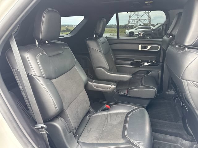 Used 2022 Ford Explorer ST w/ ST Street Pack AWD/4WD image 14