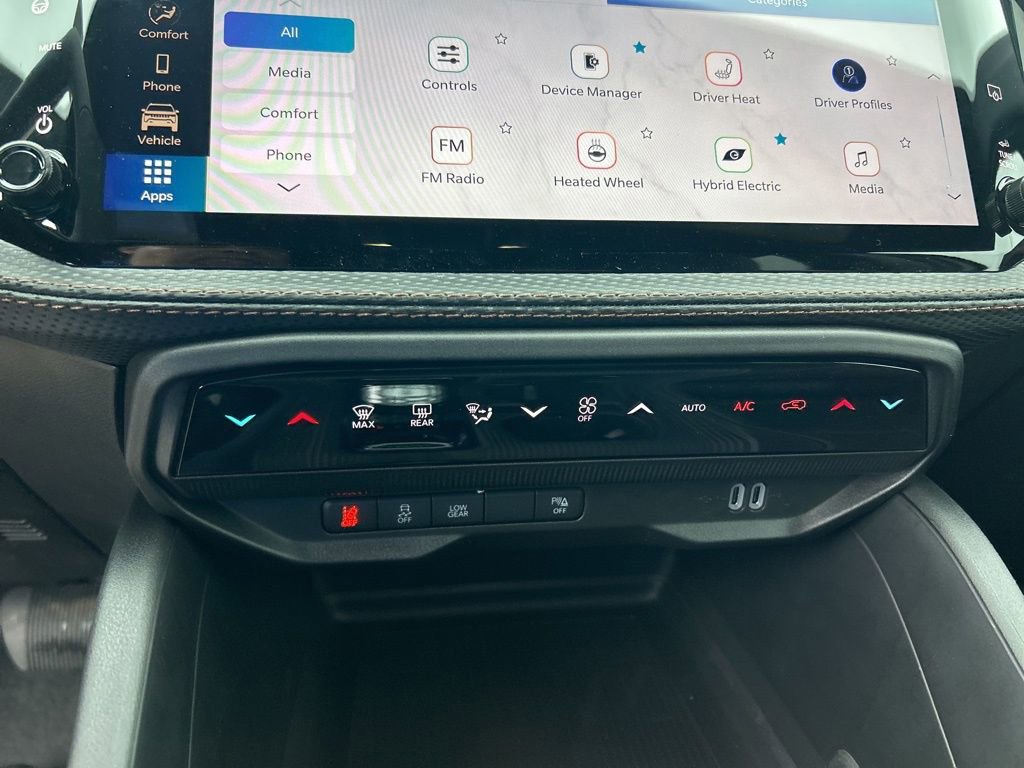 New 2026 Jeep Cherokee Limited AWD/4WD image 40