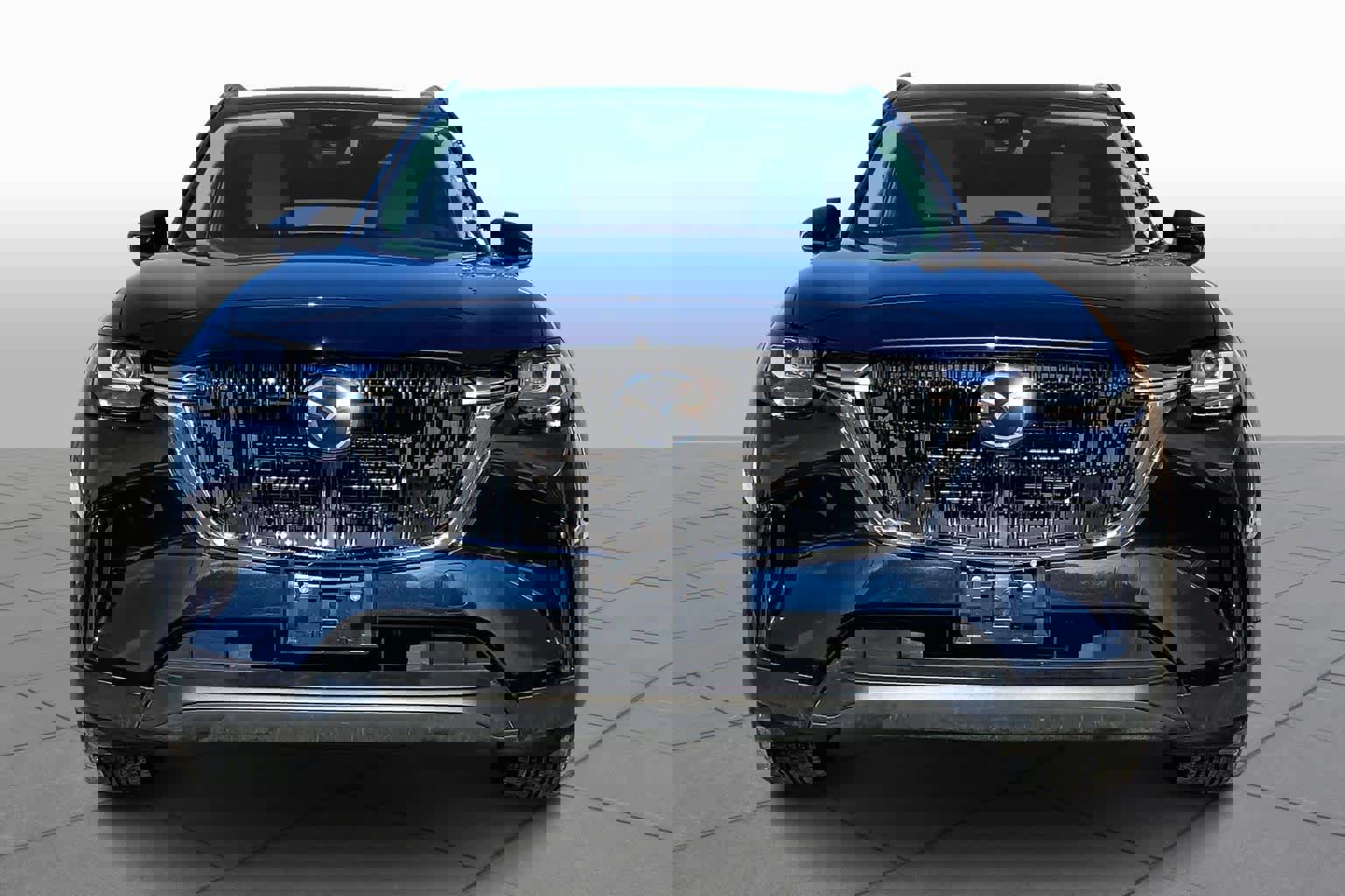 Used 2024 MAZDA CX-90 Plug-In Hybrid w/ Preferred image 4