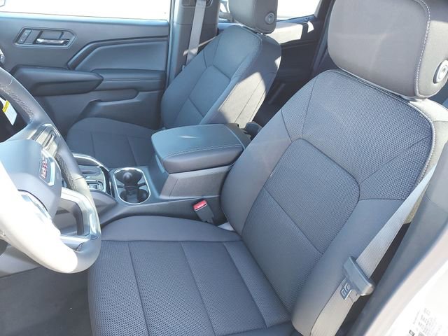 New 2026 GMC Canyon Elevation w/ Convenience Package image 15