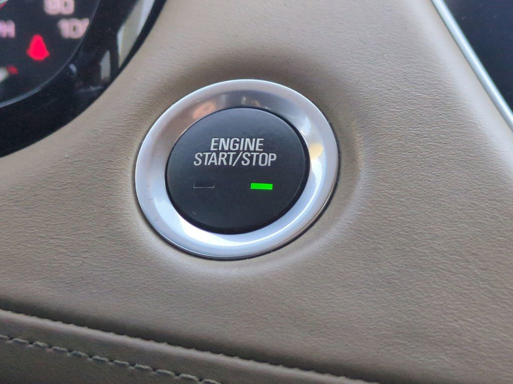 Used 2019 Cadillac XT5 Platinum AWD/4WD image 29