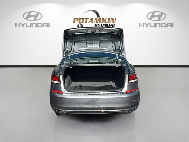 Used 2021 Volkswagen Passat 2.0T S FWD image 24