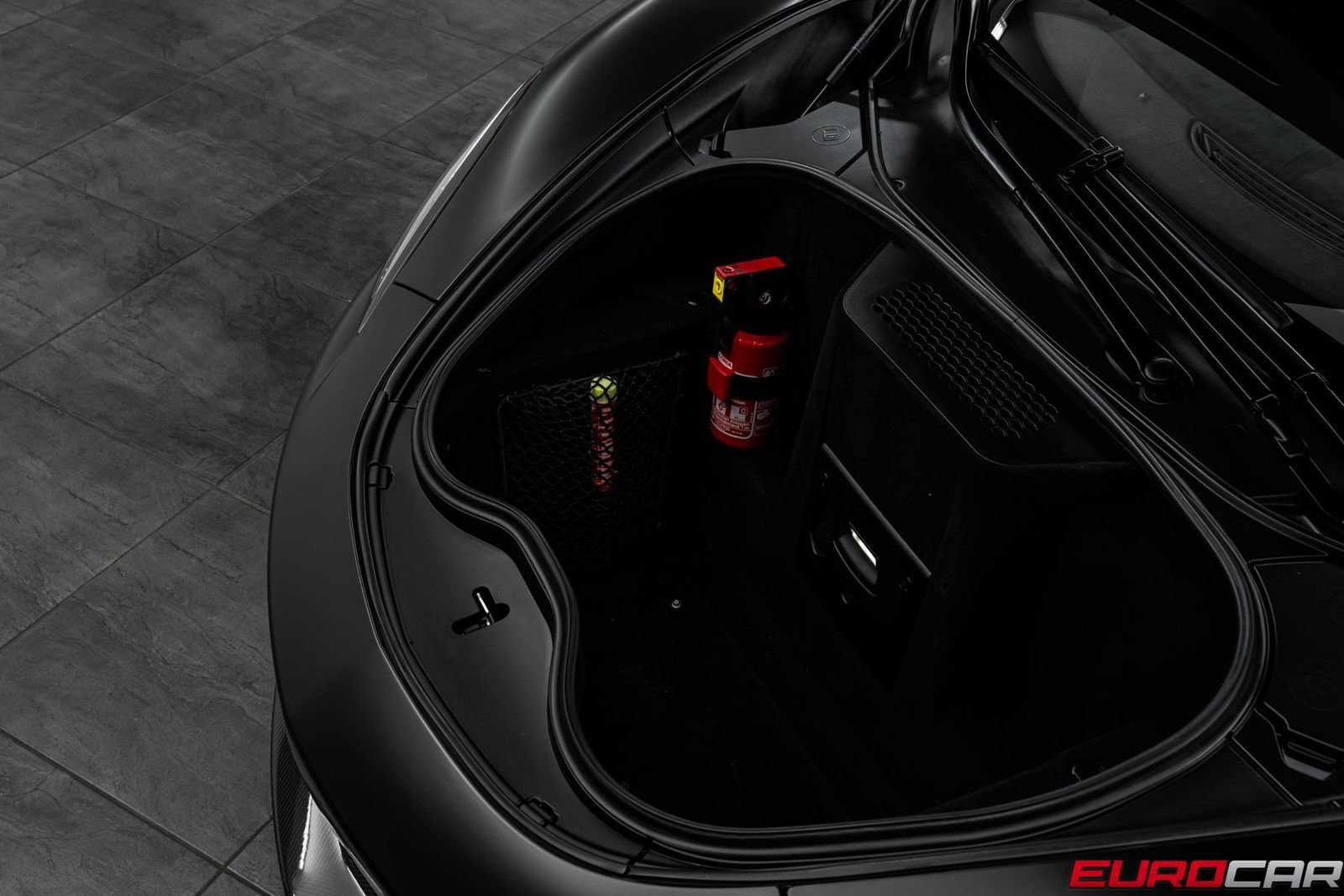 Used 2019 McLaren 600LT RWD image 11