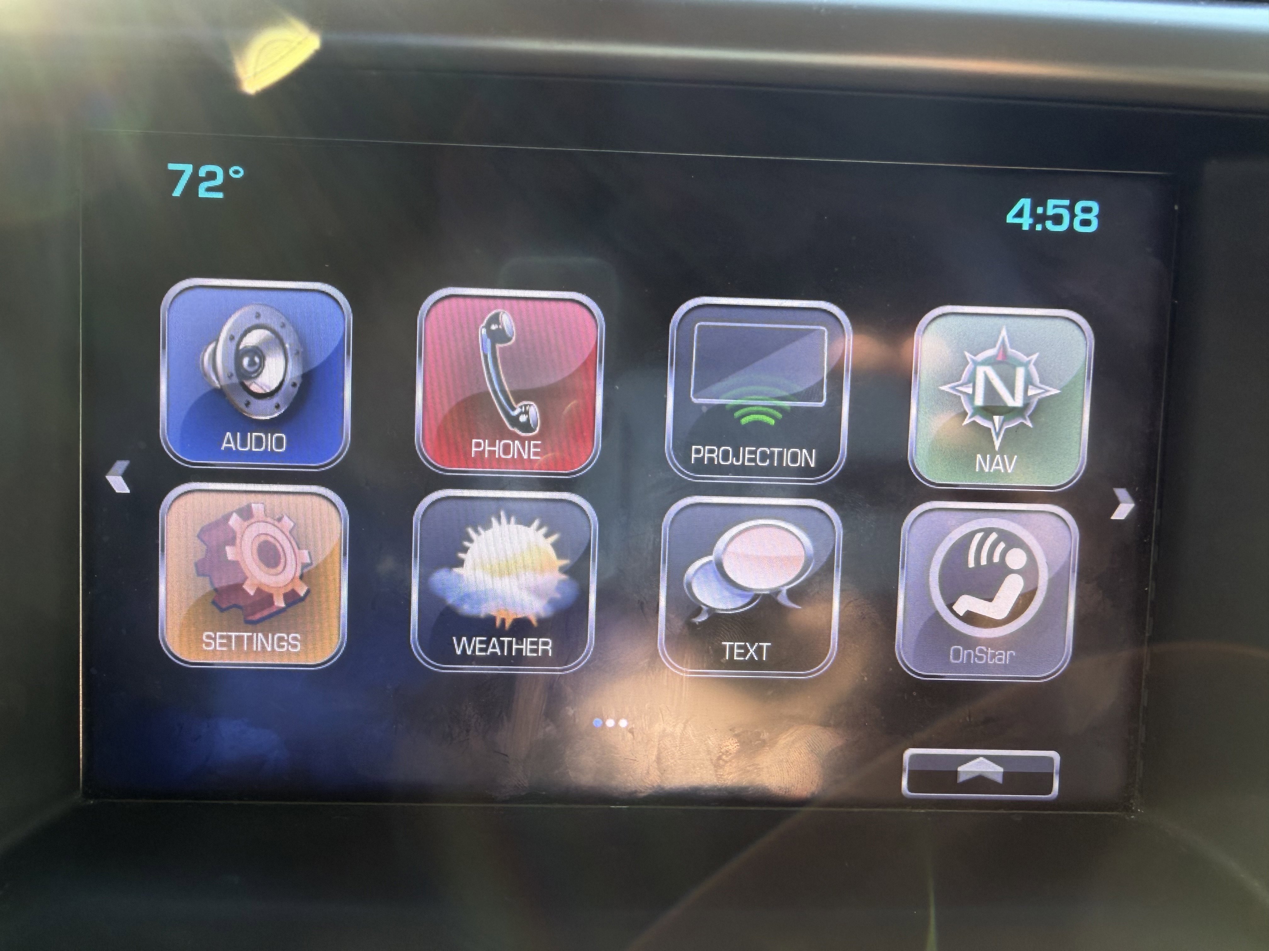 Used 2017 GMC Acadia Denali w/ Technology Package FWD image 18
