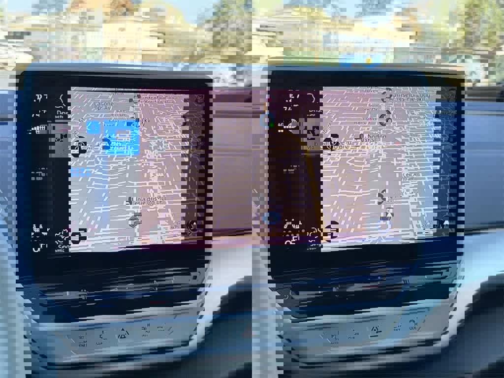 Used 2021 Volkswagen ID.4 1st Edition image 13