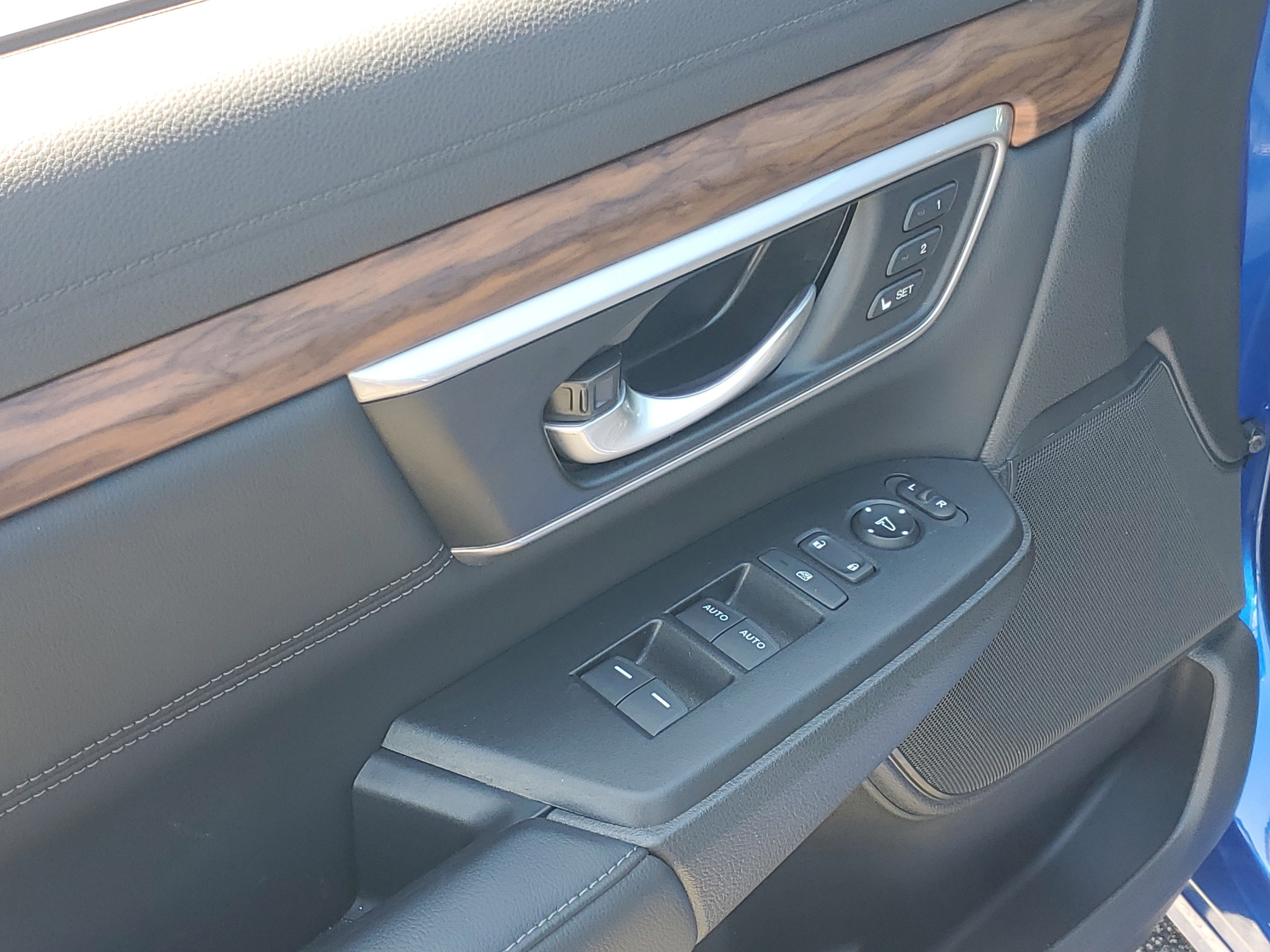 Used 2022 Honda CR-V EX-L image 22