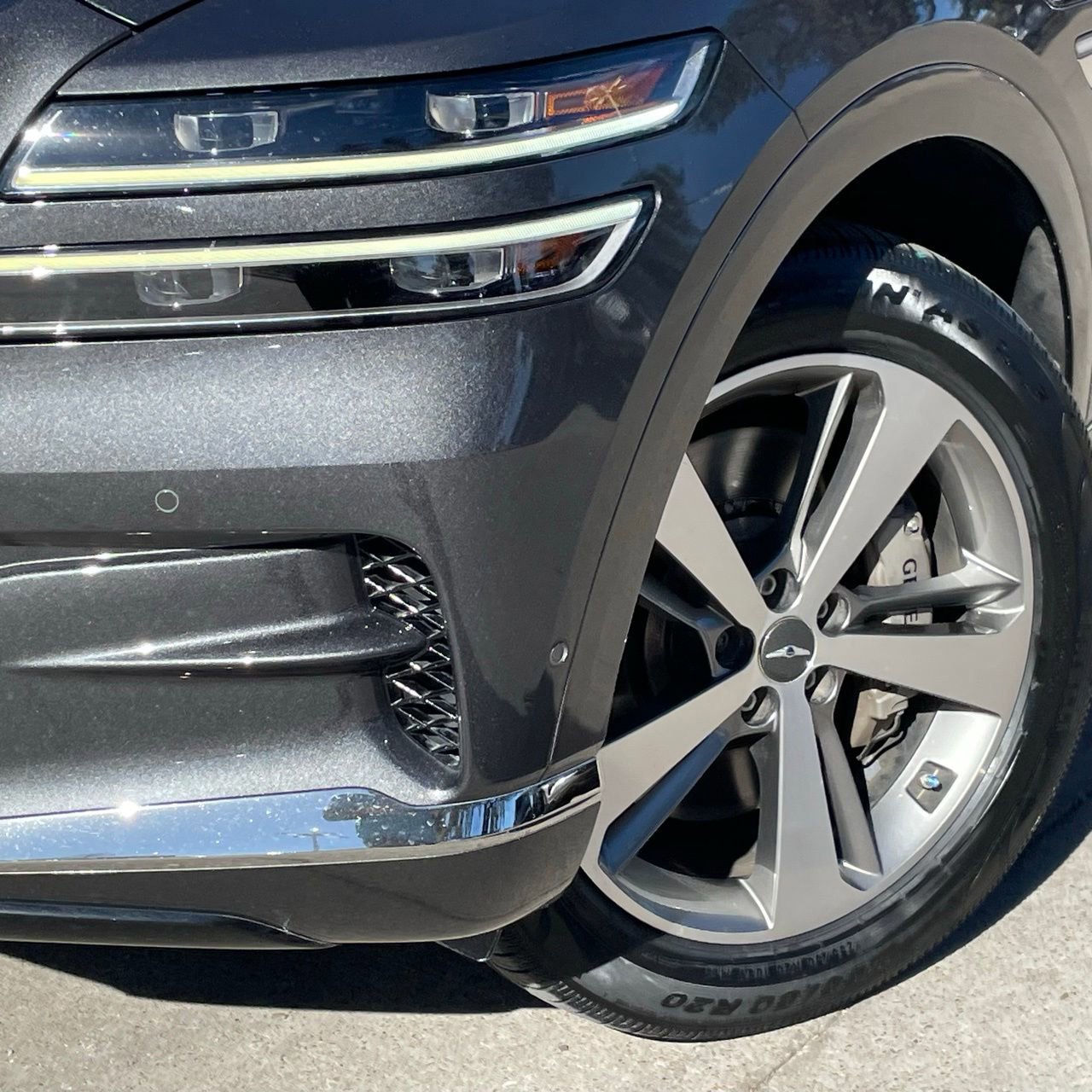 Used 2023 Genesis GV80 3.5T image 8