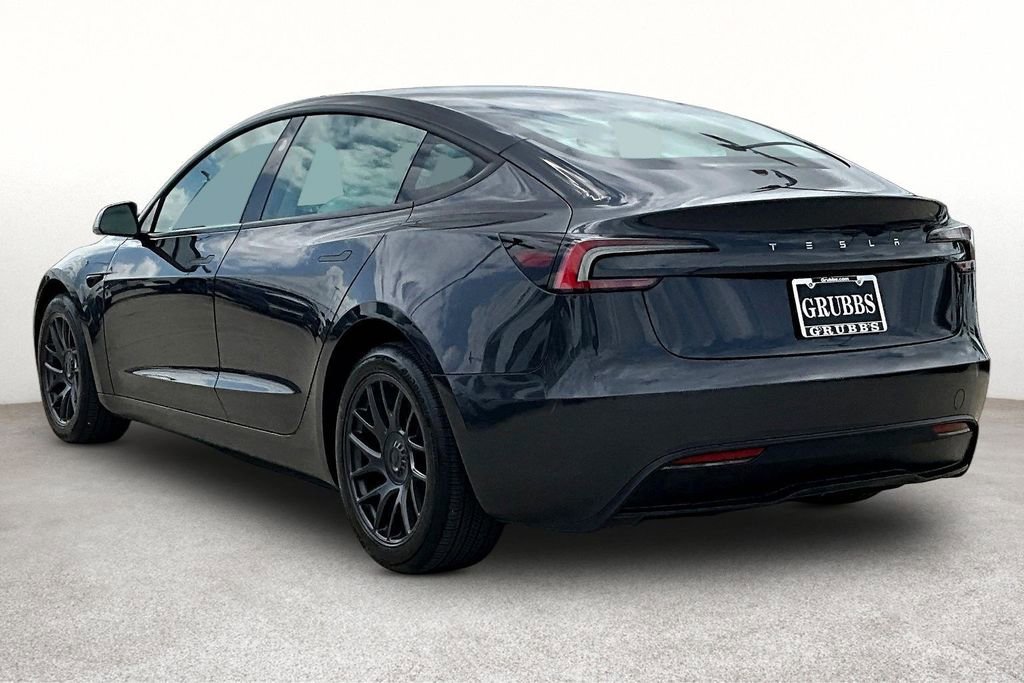 Used 2025 Tesla Model 3 Long Range image 2