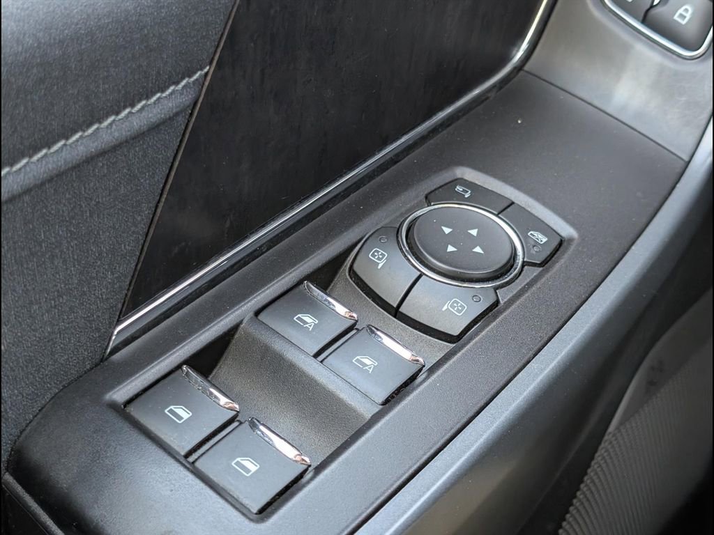 Used 2021 Ford F150 Lariat image 11