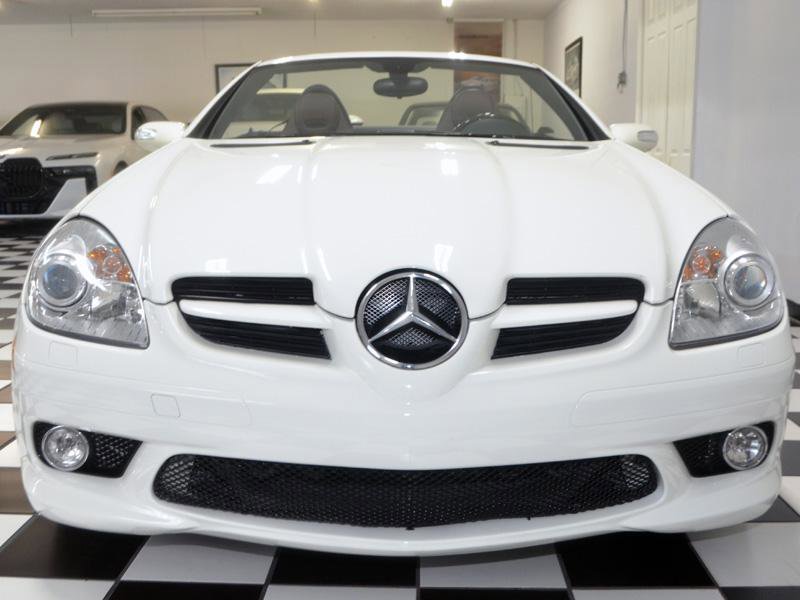 Used 2006 Mercedes-Benz SLK 350 w/ AMG Sport Pkg image 4