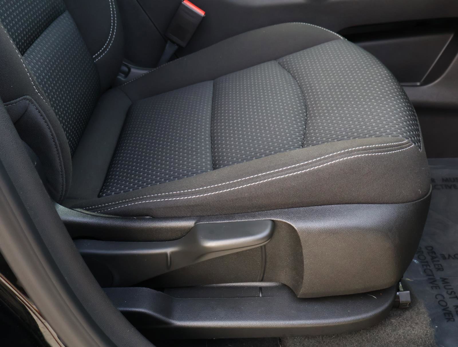 Used 2022 GMC Terrain SLE w/ Driver Convenience Package image 15