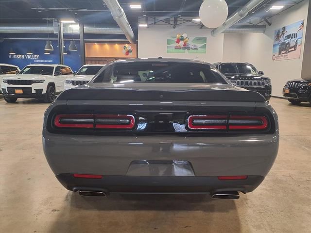 Used 2023 Dodge Challenger R/T w/ Blacktop Package image 7