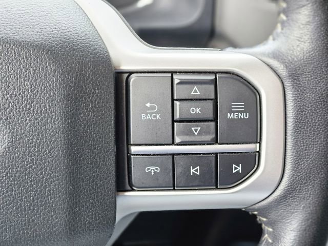 Used 2024 Ford Expedition Max XLT image 18