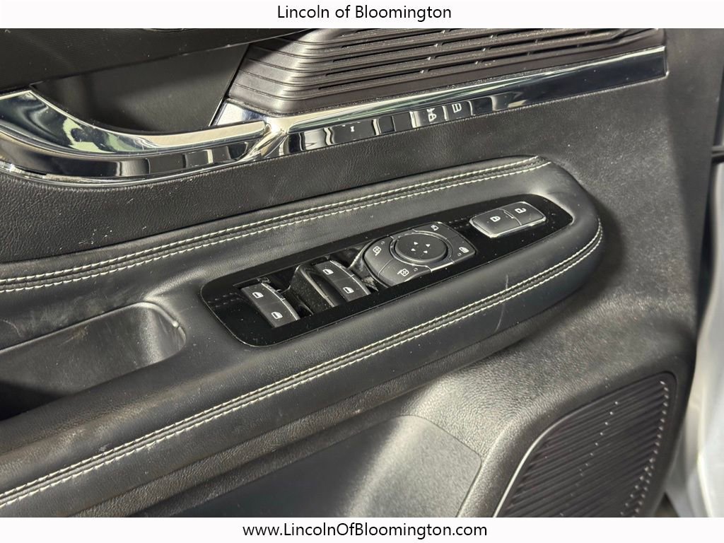 Certified 2022 Lincoln Corsair AWD w/ Premium Package image 23