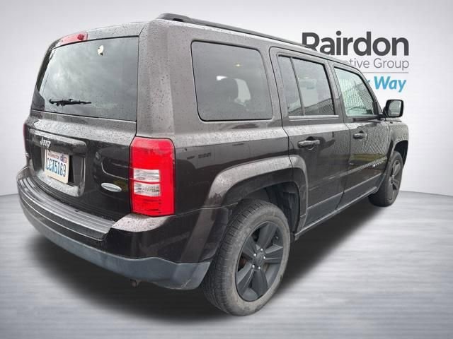 Used 2014 Jeep Patriot Latitude w/ Sun/Sound Group AWD/4WD image 13