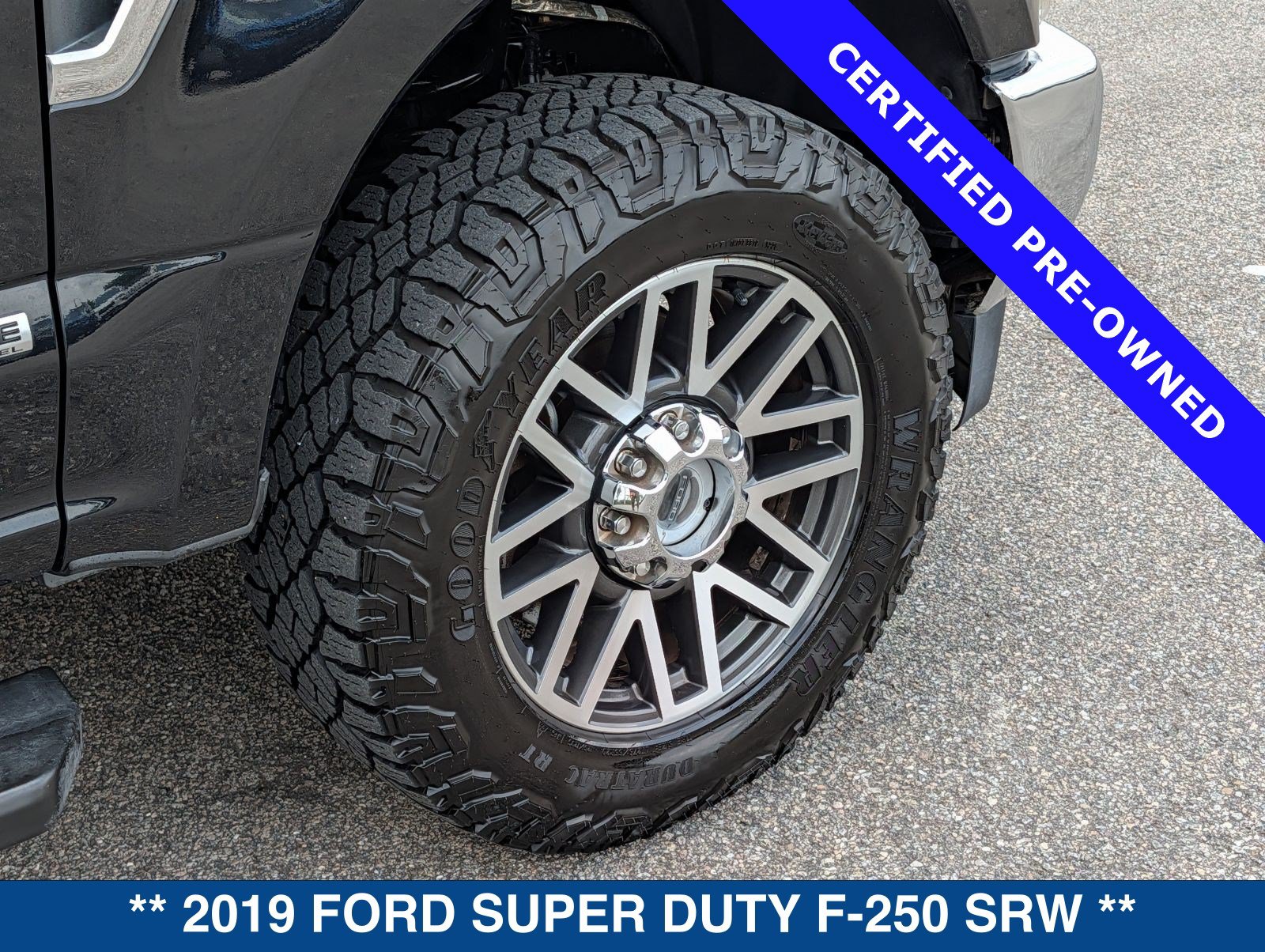 Certified 2019 Ford F250 Lariat w/ Lariat Ultimate Package AWD/4WD image 13