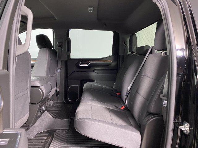 Certified 2026 Chevrolet Silverado 1500 LT AWD/4WD image 26