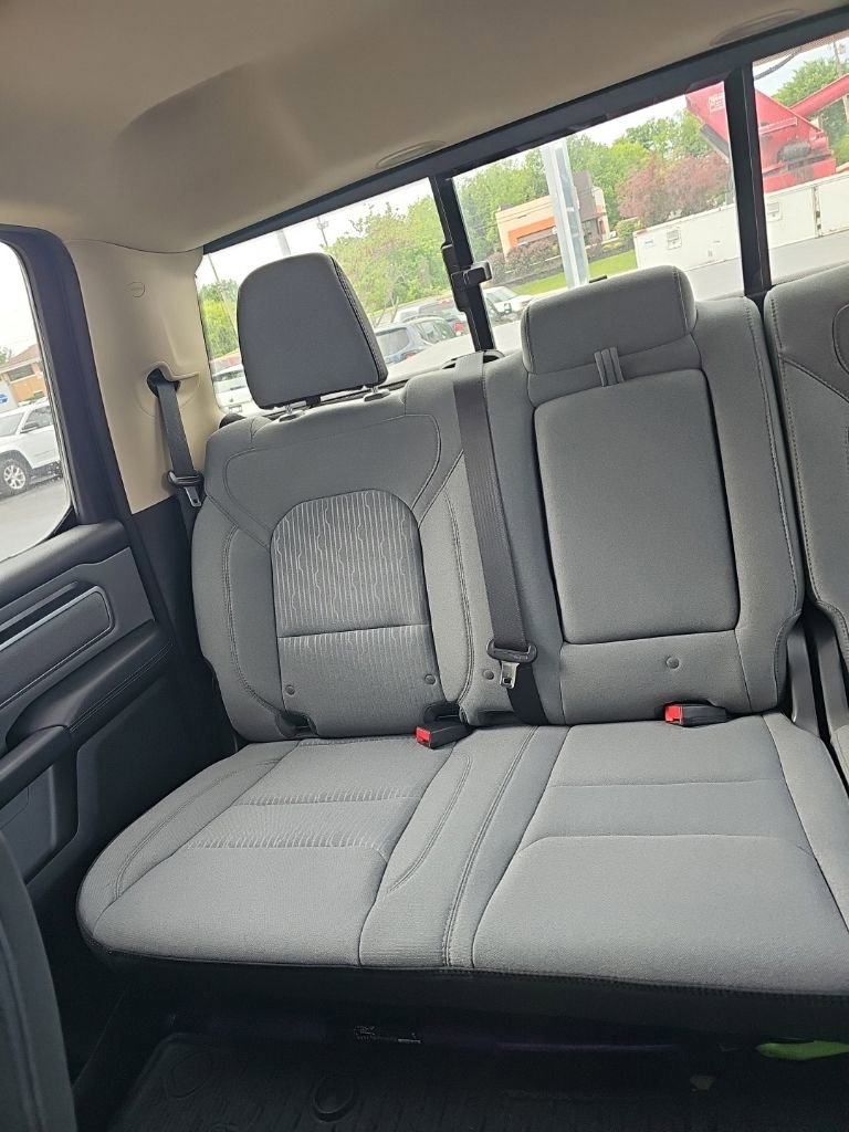Certified 2019 RAM 1500 Big Horn AWD/4WD image 11