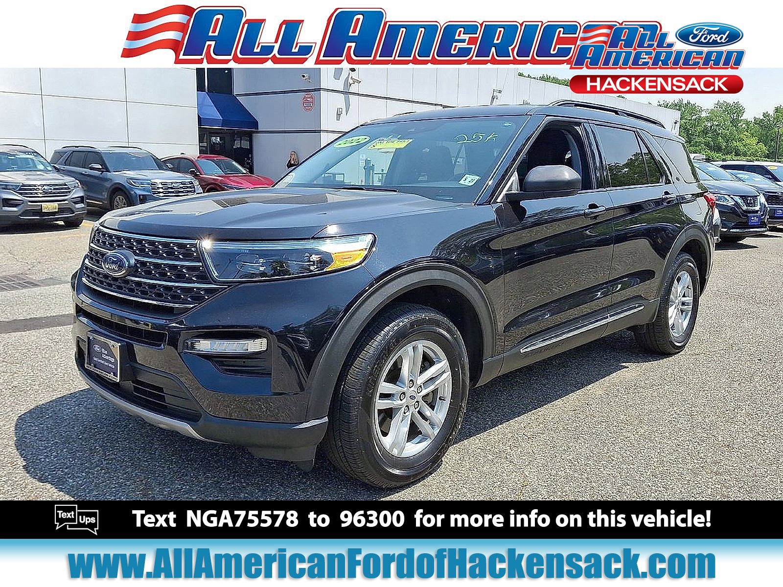 Certified 2022 Ford Explorer XLT w/ Equipment Group 202A image 1