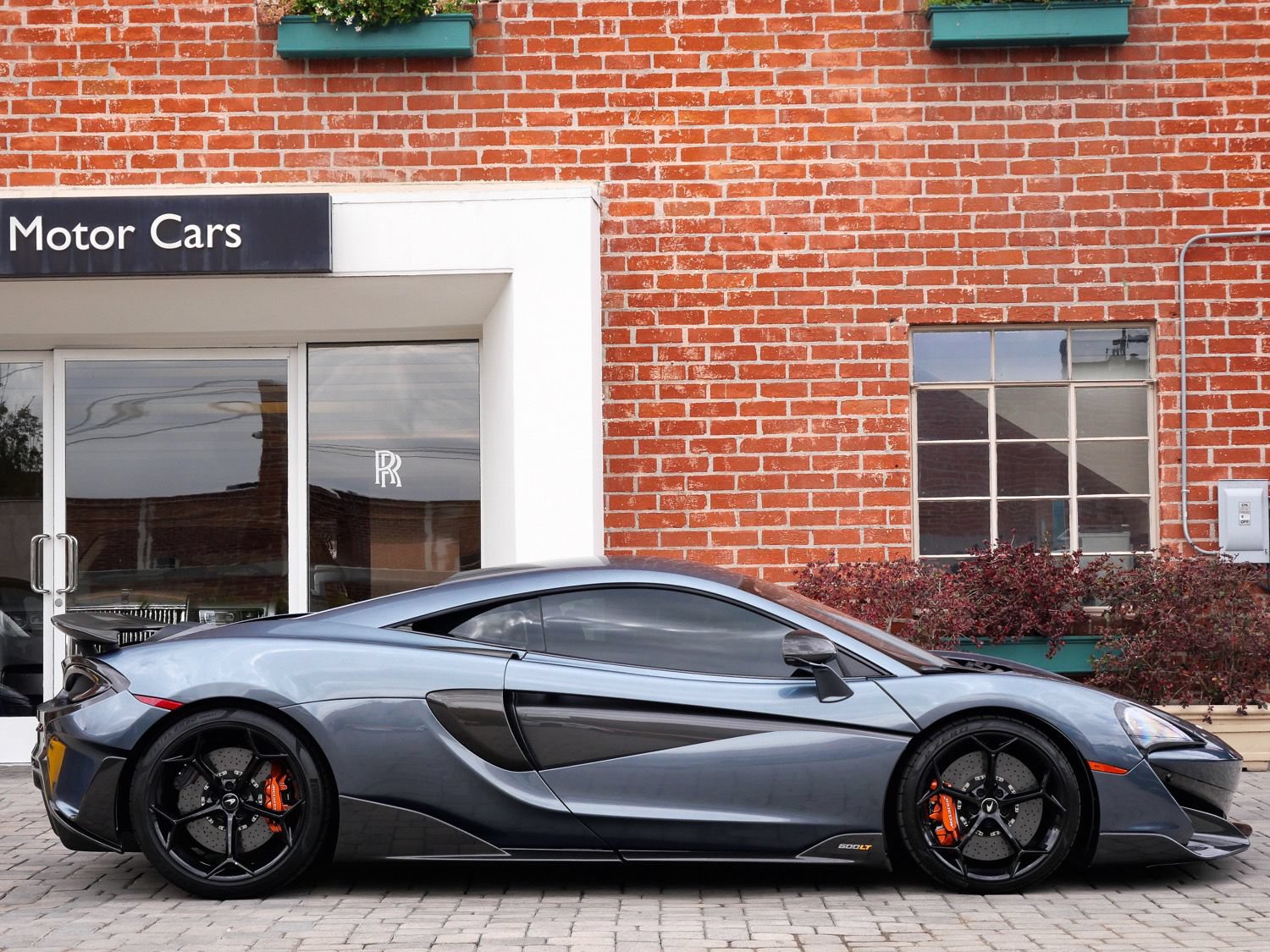 Used 2019 McLaren 600LT RWD image 3