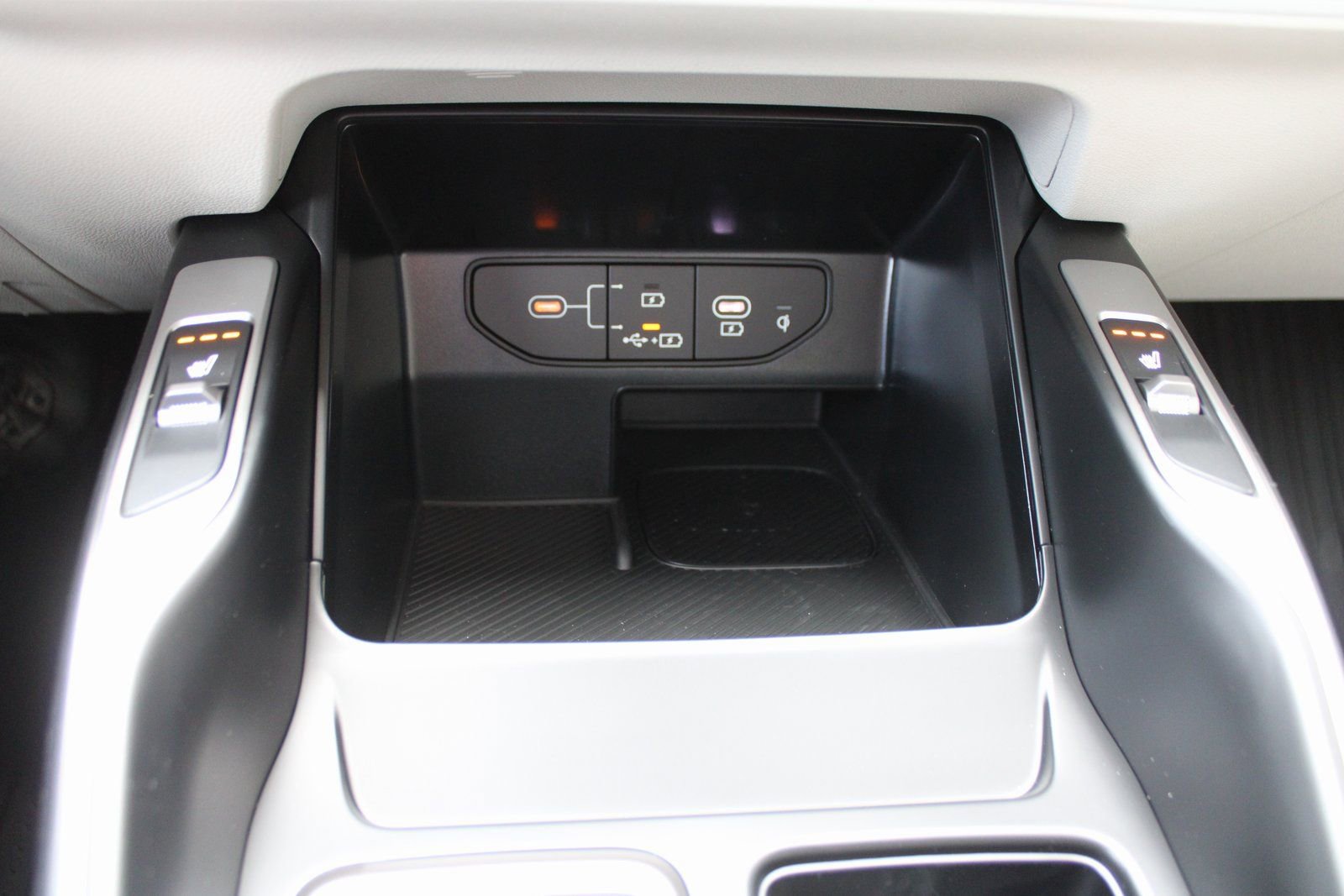 New 2026 Kia Sorento S FWD image 35