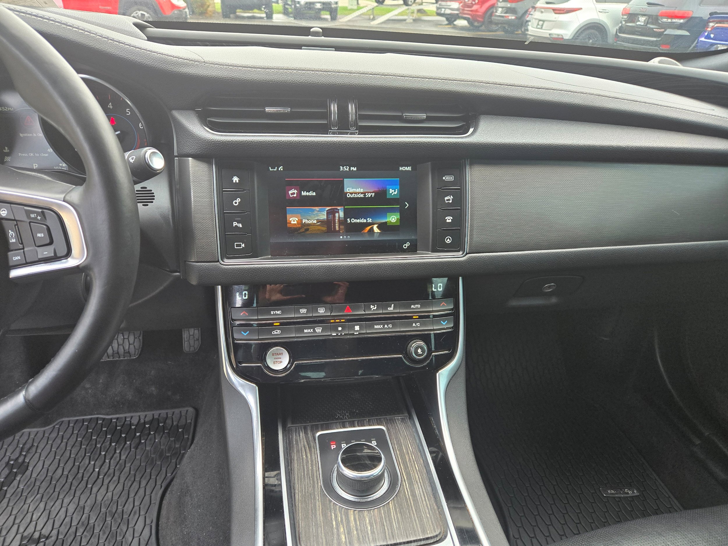 Used 2017 Jaguar XF S AWD/4WD image 7