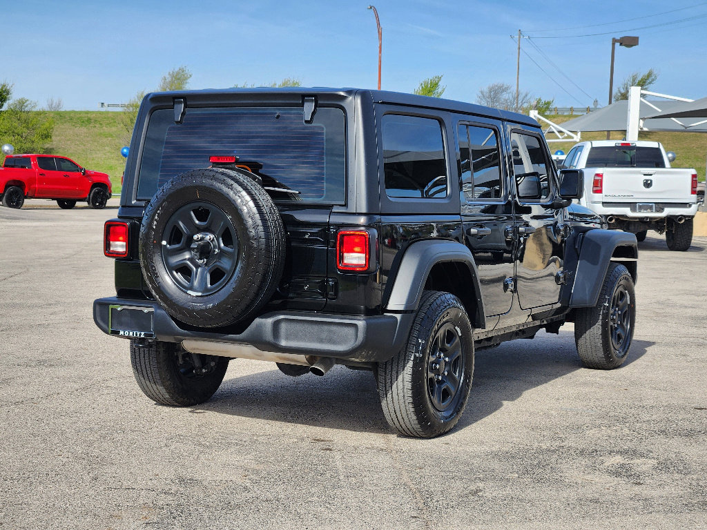 Used 2025 Jeep Wrangler Unlimited Sport image 5