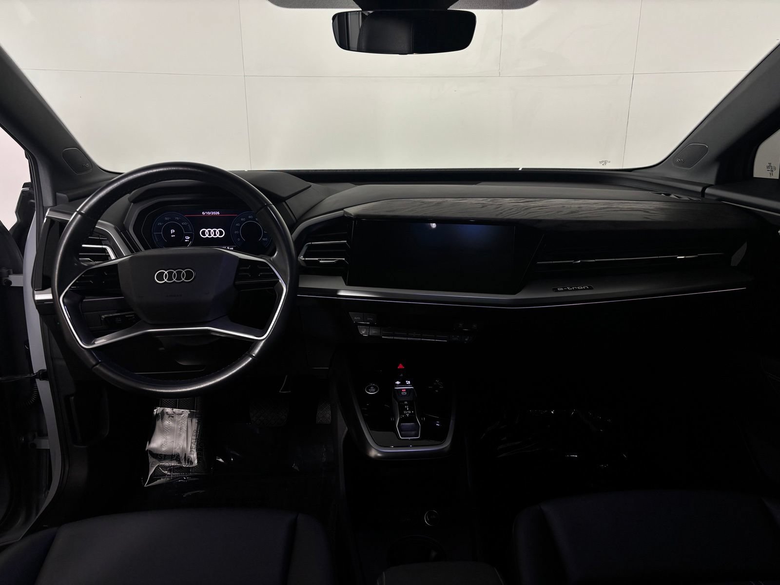 Used 2023 Audi Q4 e-tron Premium Plus w/ Premium Plus AWD/4WD image 14