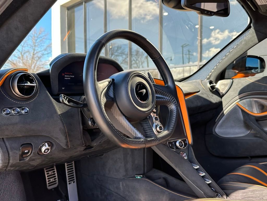 Used 2019 McLaren 720S Performance image 2