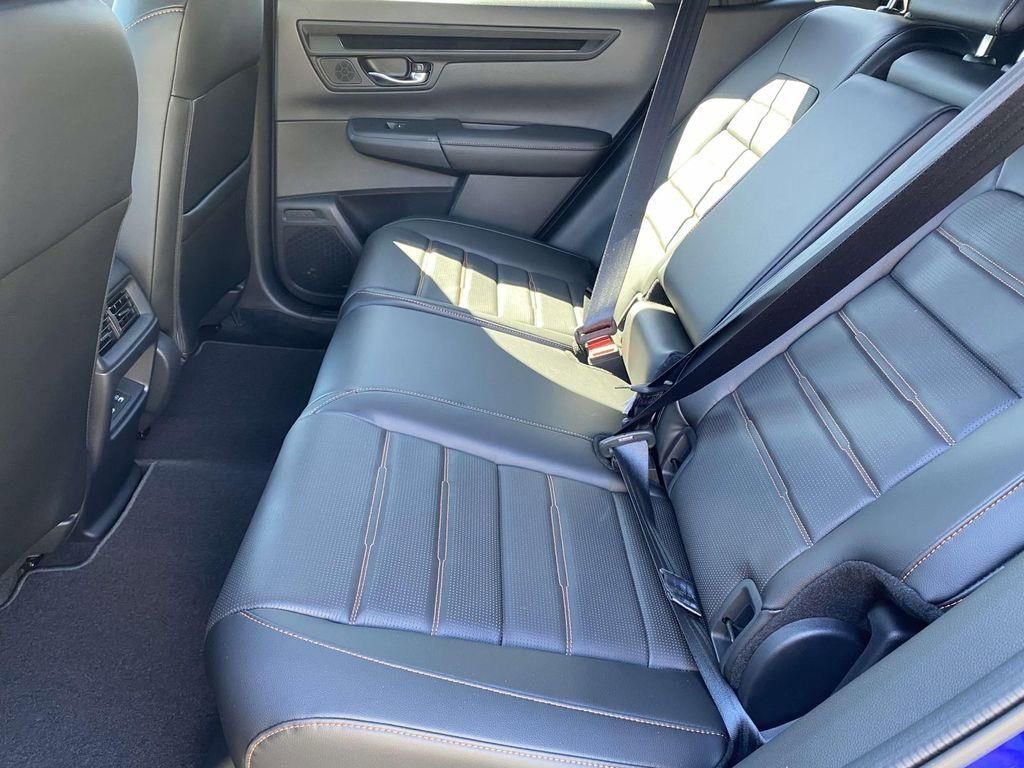 Used 2025 Honda CR-V Sport-L image 9