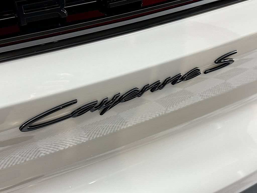 New 2026 Porsche Cayenne S AWD/4WD image 34
