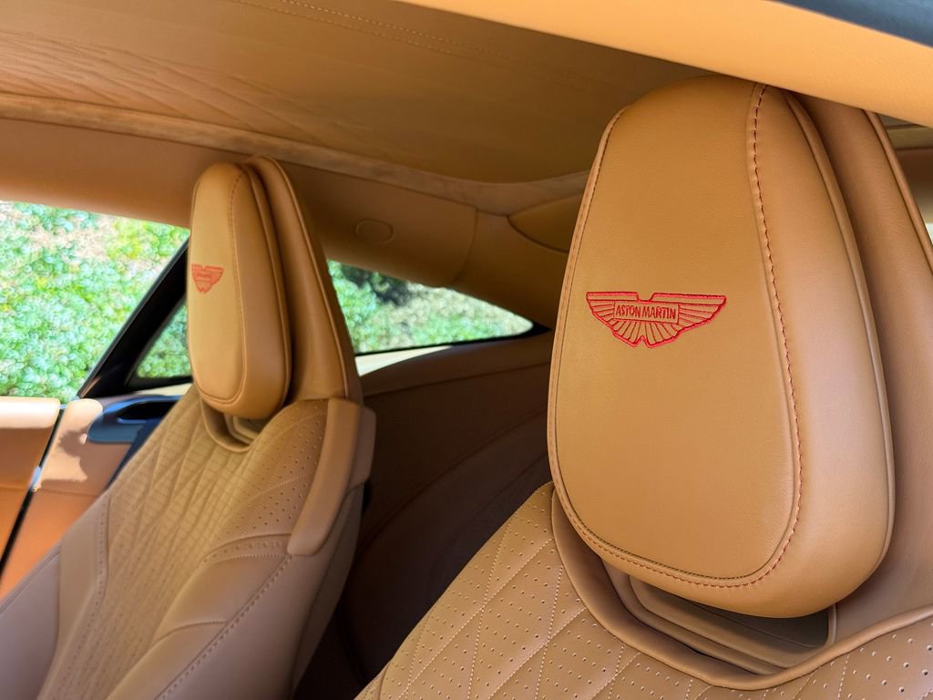 Used 2024 Aston Martin DB12 Coupe RWD image 5