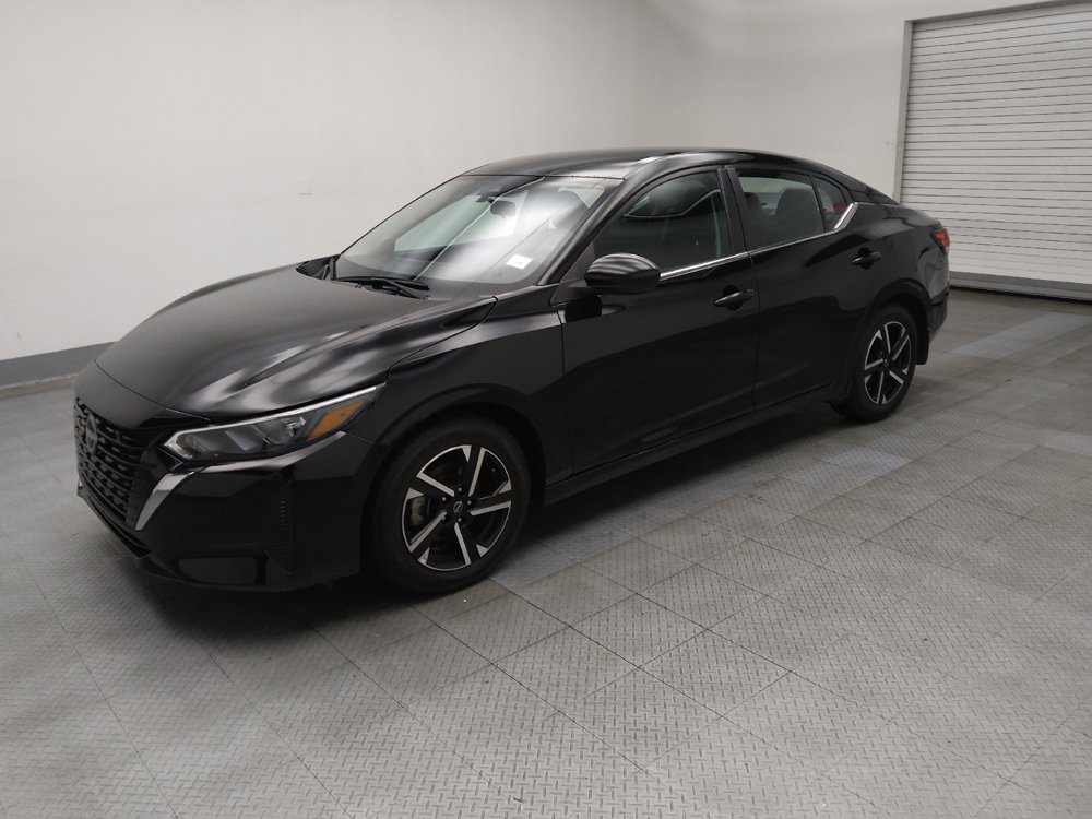 Used 2024 Nissan Sentra SV FWD image 2