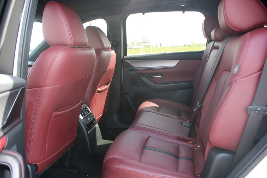 Used 2025 MAZDA CX-70 Plug-In Hybrid w/ Premium Plus image 21