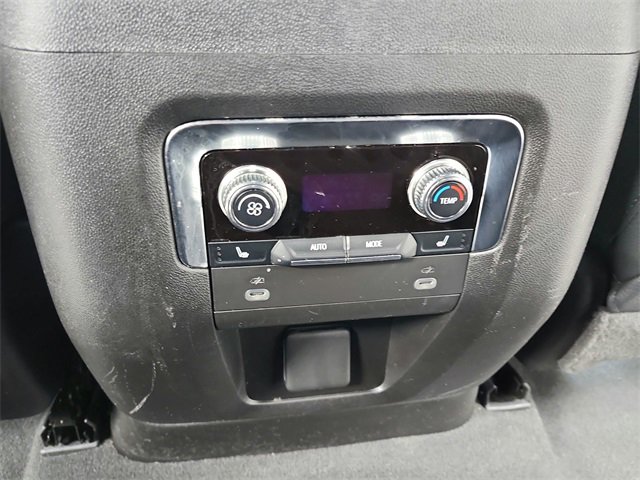 Used 2024 GMC Yukon Denali image 35