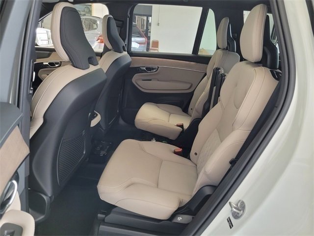 Certified 2026 Volvo XC90 B5 Plus w/ Protection Package image 6