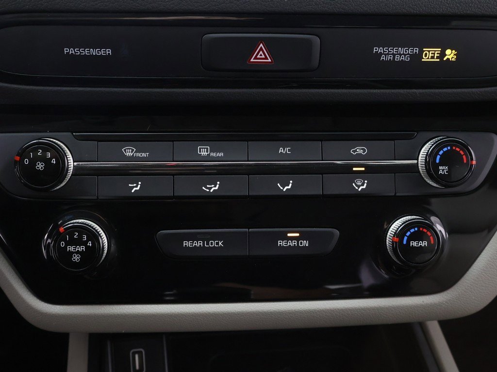 Used 2019 Kia Sedona EX image 46