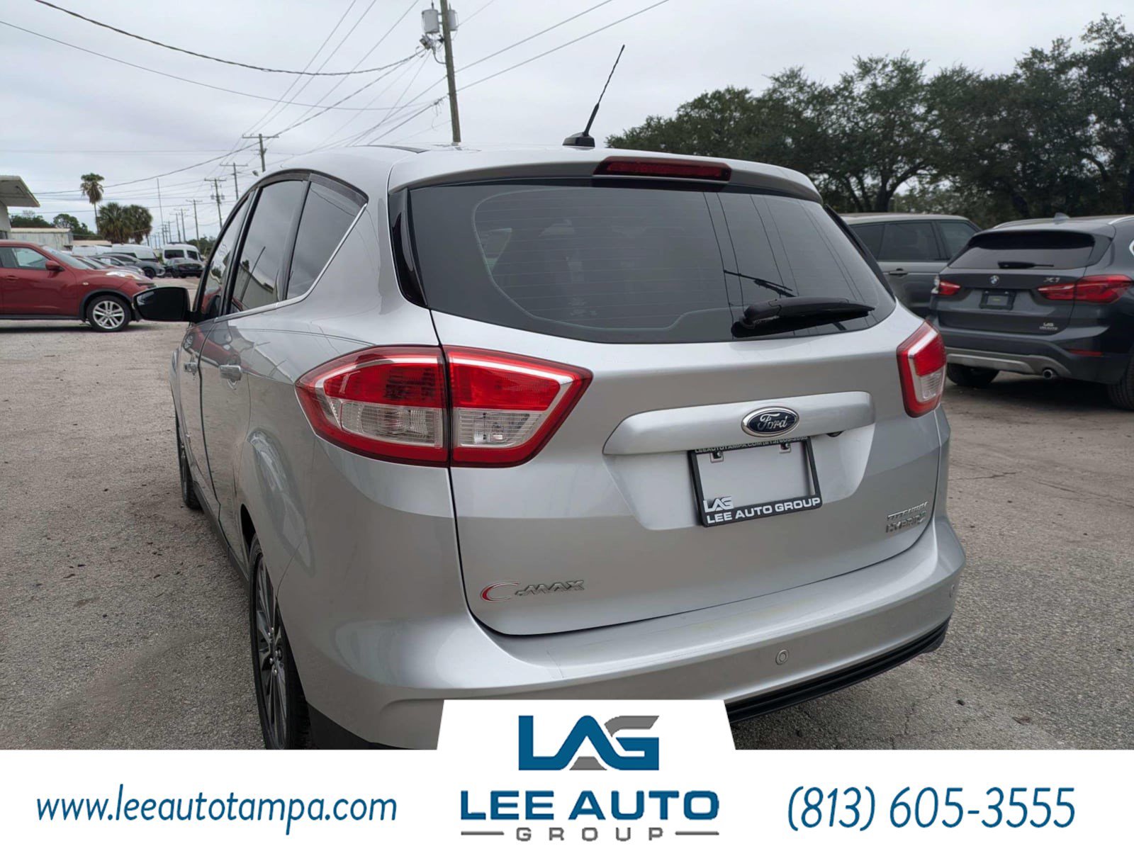 Used 2017 Ford C-MAX Titanium FWD image 5