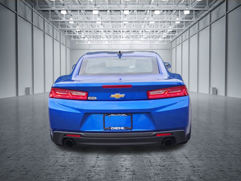 Certified 2018 Chevrolet Camaro LT RWD image 10