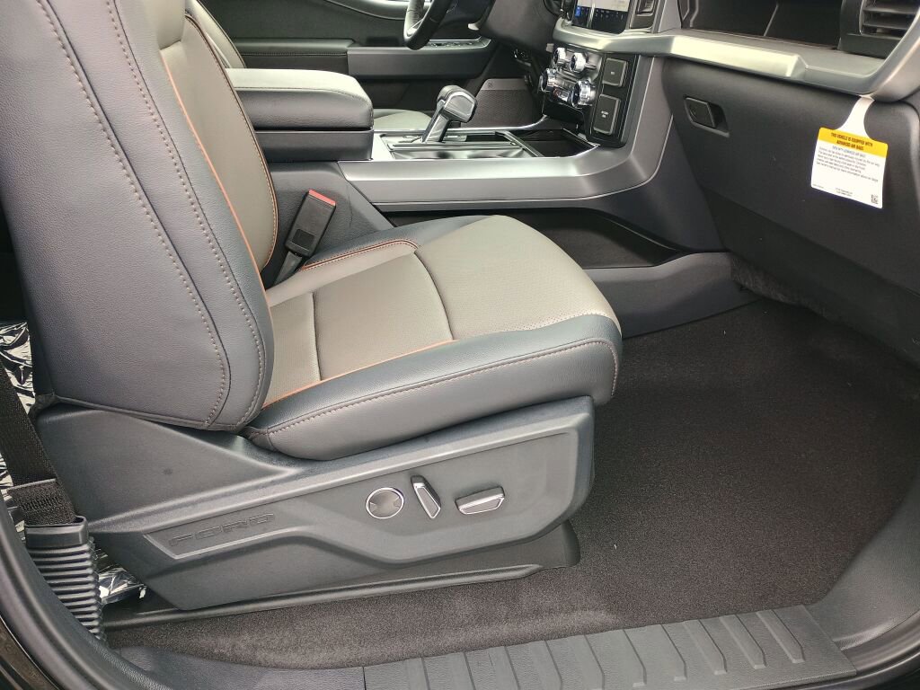 New 2025 Ford F150 Lariat w/ Equipment Group 502A High image 20