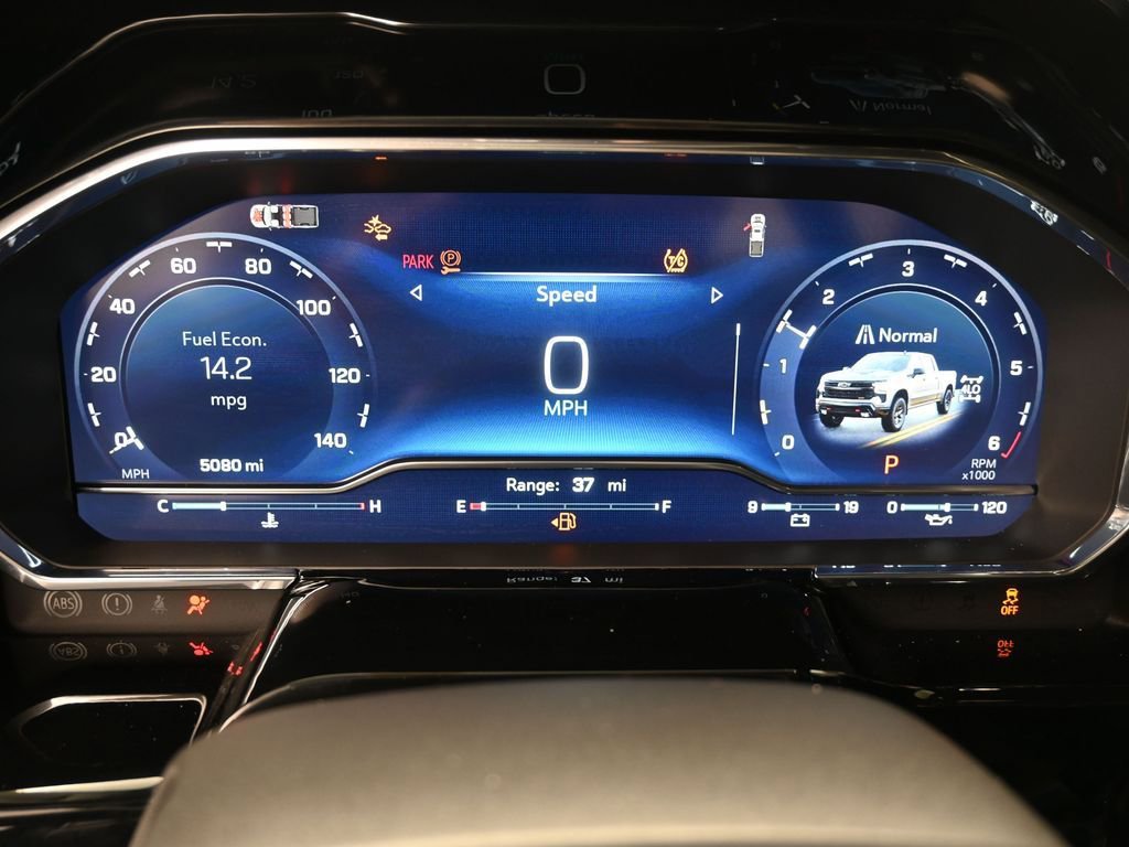 Used 2025 Chevrolet Silverado 1500 LT Trail Boss image 13