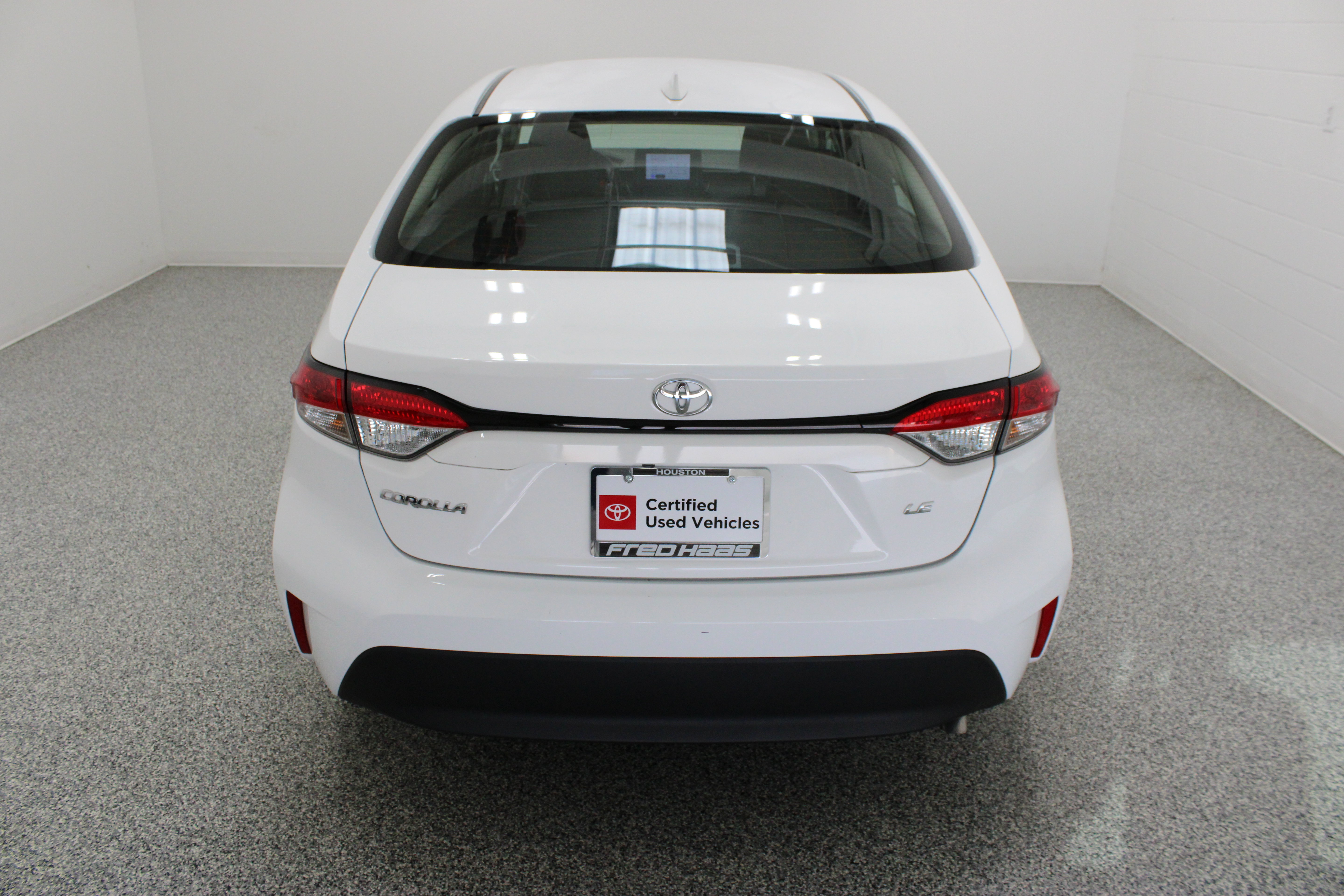 Certified 2026 Toyota Corolla LE FWD image 8