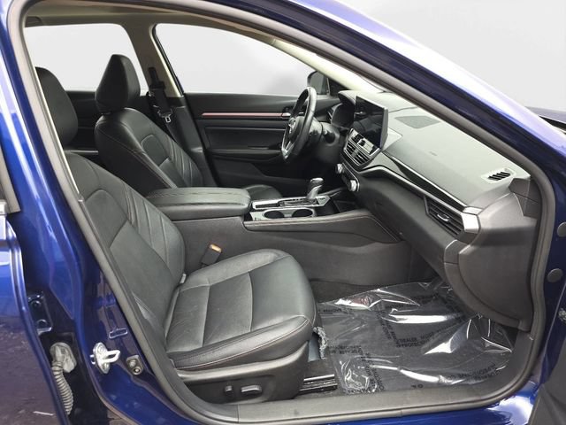 Used 2024 Nissan Altima 2.5 SR w/ SR Premium Package FWD image 37
