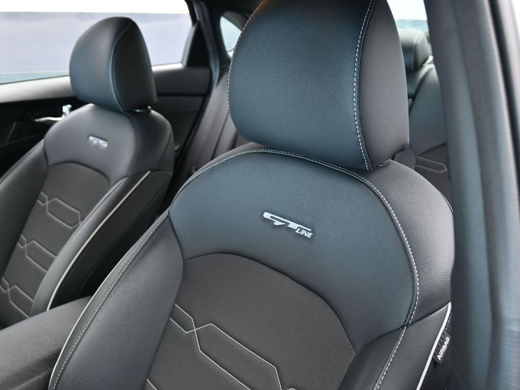 Used 2024 Kia Forte GT-Line image 16