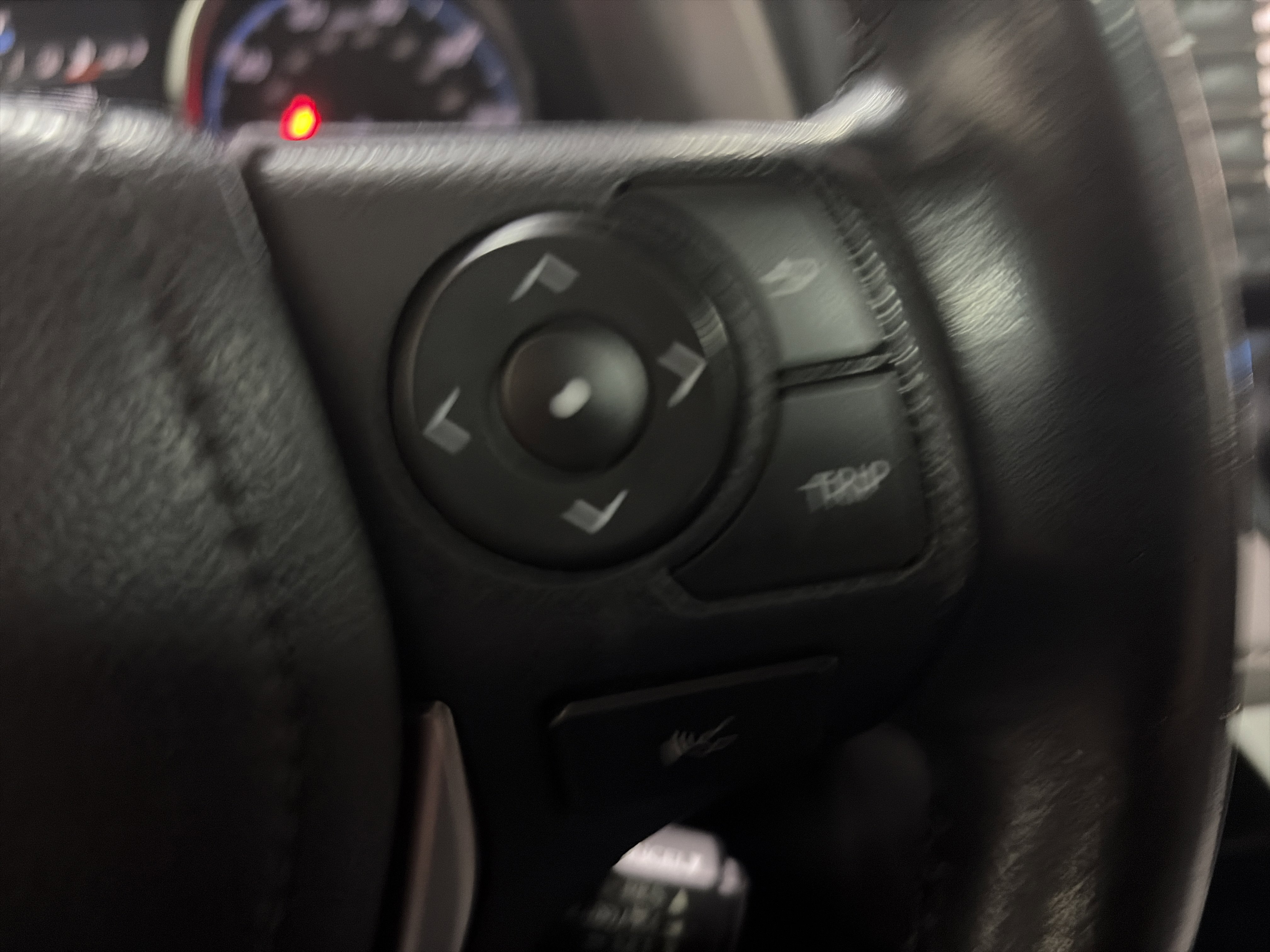 Used 2018 Toyota RAV4 Limited w/ Protection Package AWD/4WD image 17