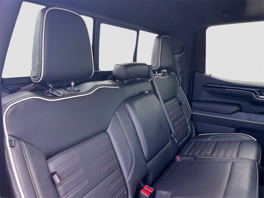 Used 2023 GMC Sierra 1500 AT4X image 27