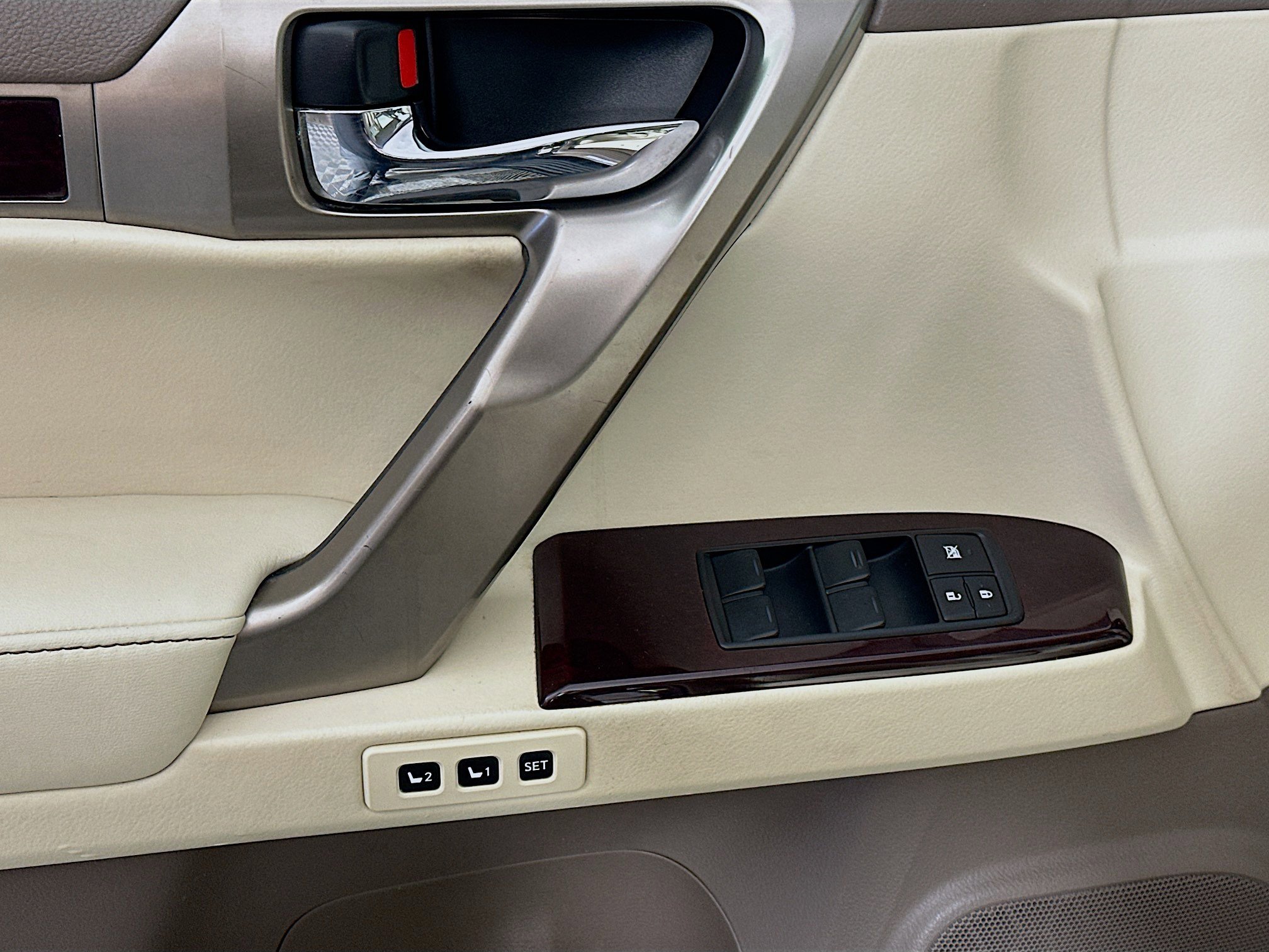 Used 2014 Lexus GX 460 Luxury image 15