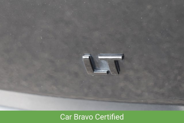Certified 2023 Chevrolet Traverse LT w/ Midnight/Sport Edition AWD/4WD image 17